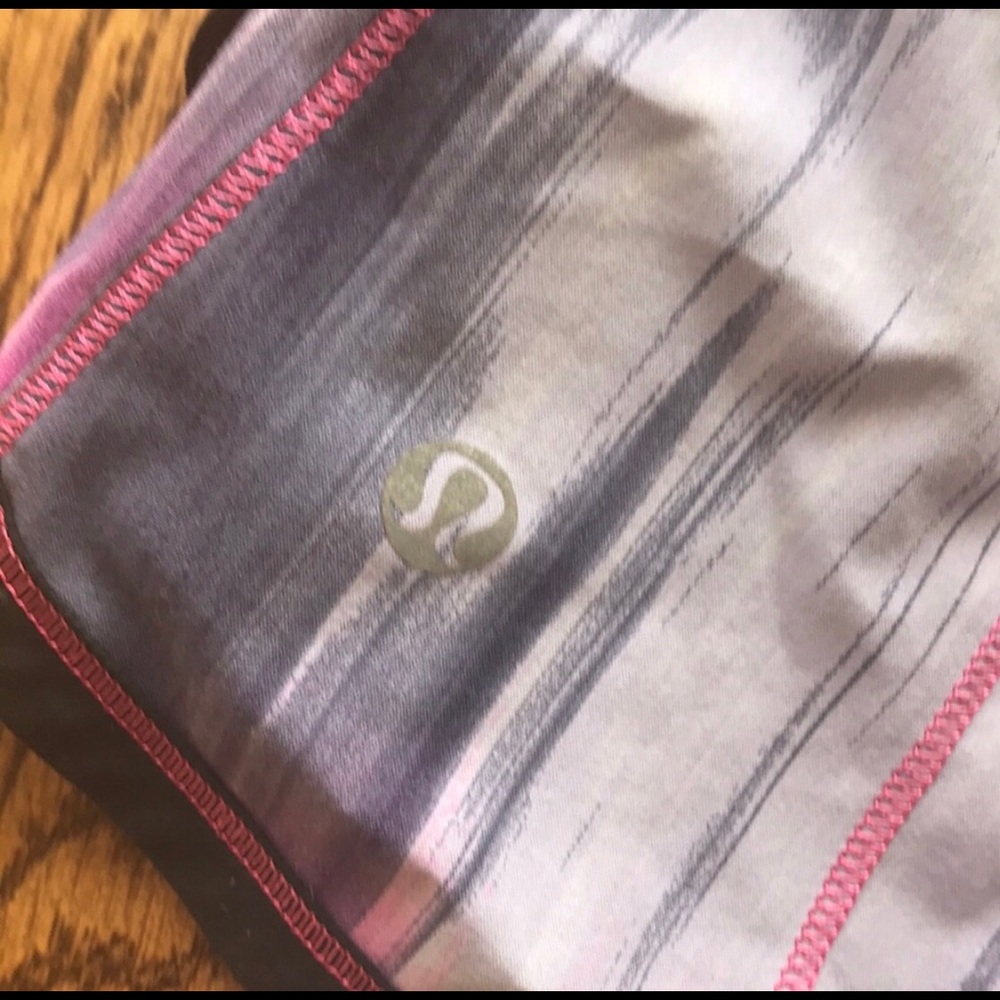 Lululemon size 4 navy, purple, pink stripe - Picture 3 of 5
